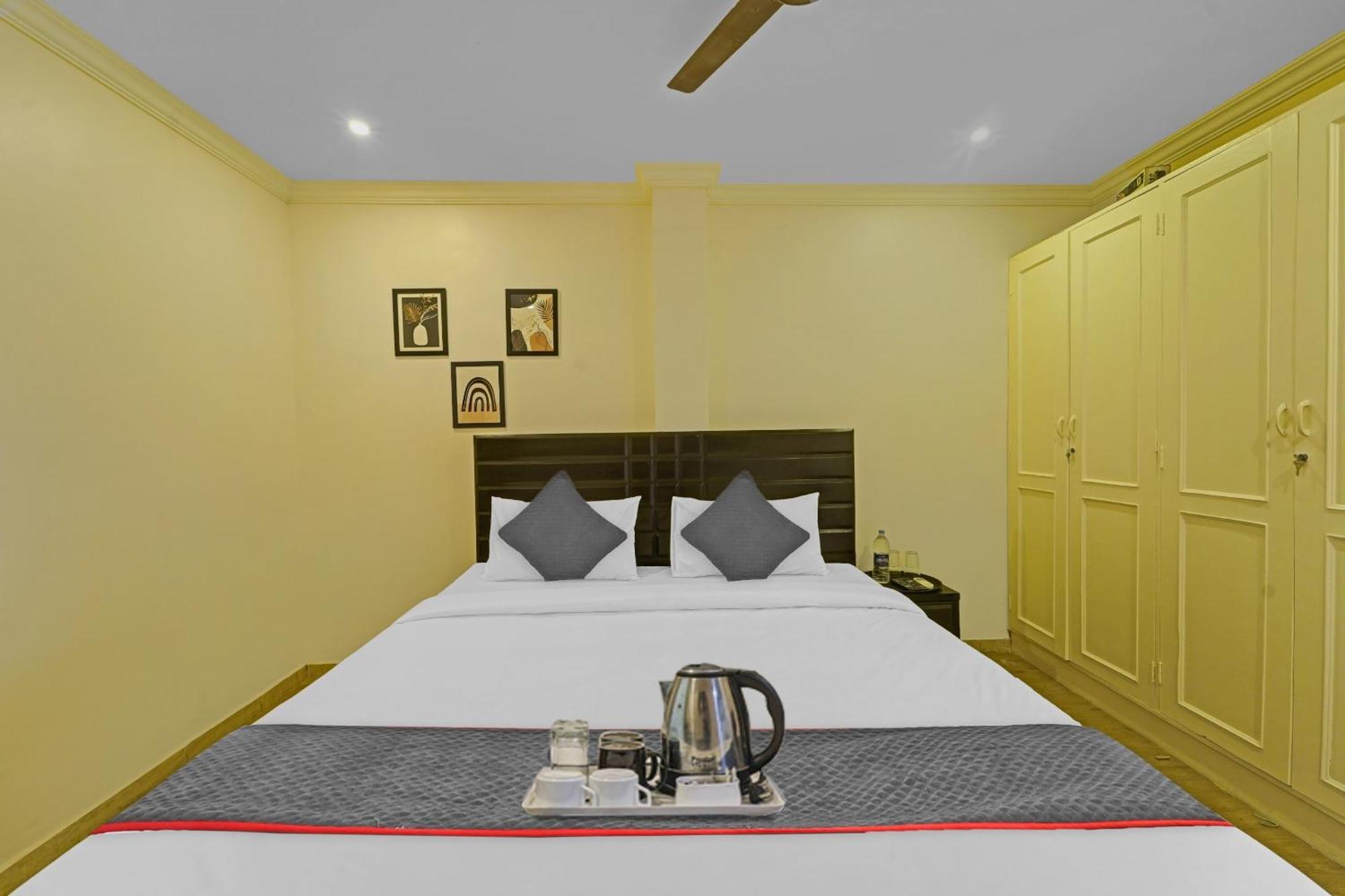 Townhouse Fantasea Hotels Near Omr 첸나이 외부 사진